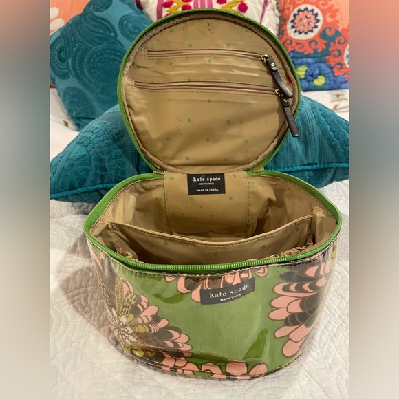 kate spade Bags Groovy Kate Spade Circular Toiletry Makeup Travel